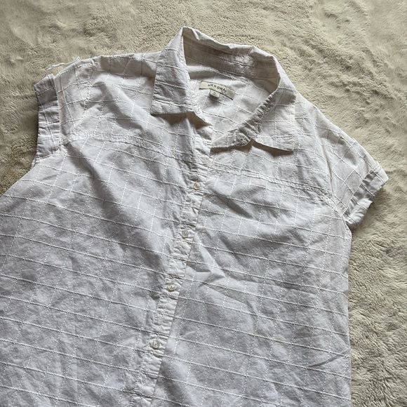 Merona White Cap Sleeve Button Down Shirt Textured Lightweight Collared XL - Picture 2 of 5